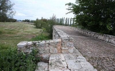 Puente Medieval