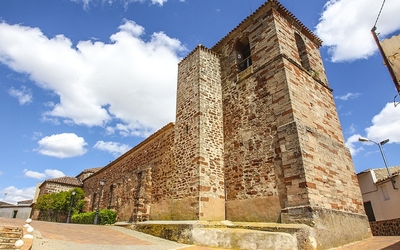 Iglesia Parroquial de Santiago  Apóstol