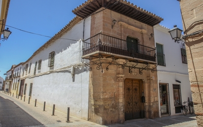 Casa del Caballero del Verde Gabán